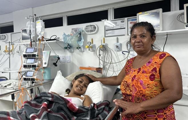 Adolescente se recupera de grave infecção após 25 dias na UTI
