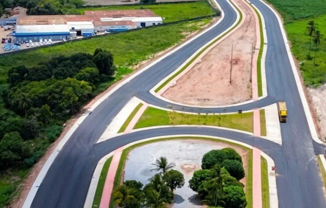 Novo binário de Arapiraca avança com sinalização e melhorias urbanas