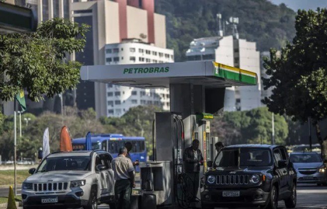 Petrobras planeja aumentar produção para estabilizar preços em AL