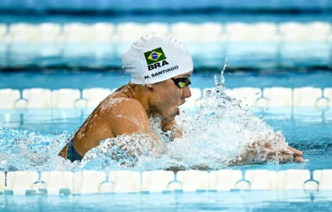 Carol Santiago conquista ouro no Mundial Paralímpico em Berlim