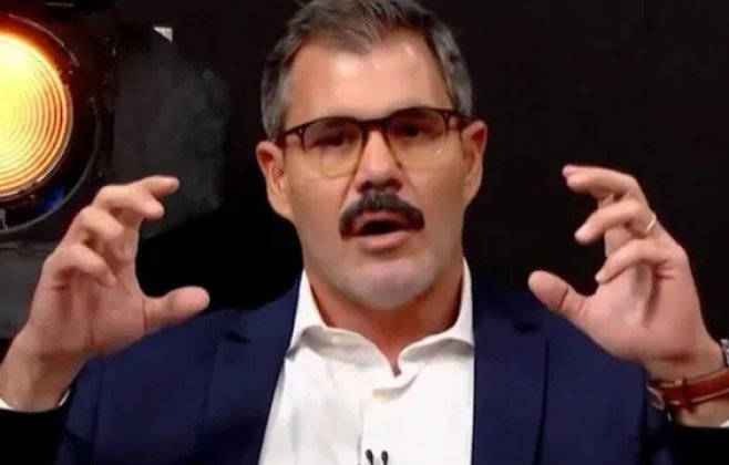 Juliano Cazarré distorce dados sobre assassinatos de homens Juliano Cazarré distorce dados sobre assassinatos de homens