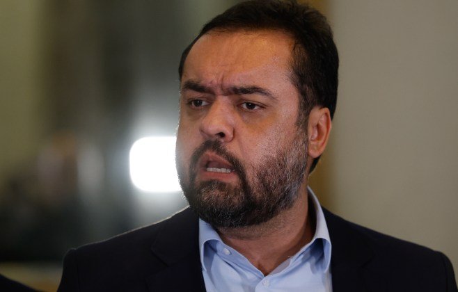 Operação da PF complica candidatura de ex-governador ao Senado