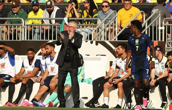 Ancelotti define seleção brasileira para estreia na Copa do Mundo Ancelotti define seleção brasileira para estreia na Copa do Mundo