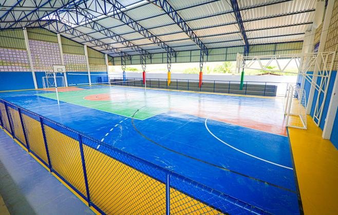 Governo de Alagoas inicia construção de quadra em Belém