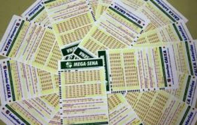 Mega-Sena acumula e prêmio vai a R$ 12 milhões em Alagoas Mega-Sena acumula e prêmio vai a R$ 12 milhões em Alagoas