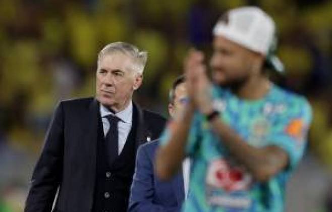 Ancelotti mantém Neymar na seleção com novas condições Ancelotti mantém Neymar na seleção com novas condições
