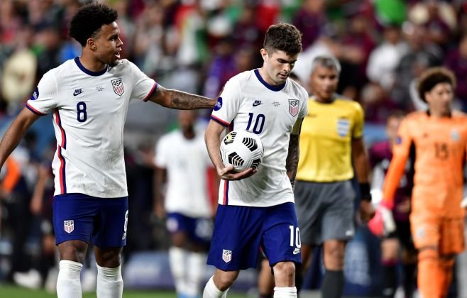 EUA Iniciam Copa do Mundo com Goleada sobre o Paraguai EUA Iniciam Copa do Mundo com Goleada sobre o Paraguai