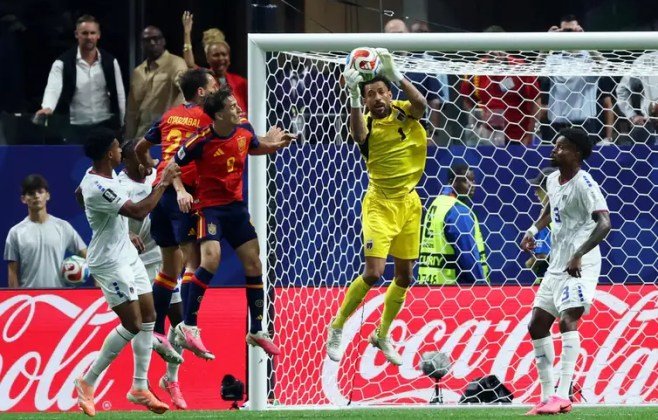 Cabo Verde empata com Espanha em estreia histórica na Copa
