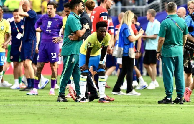 Futuro dos jogadores: quem fica e quem sai até 2030?