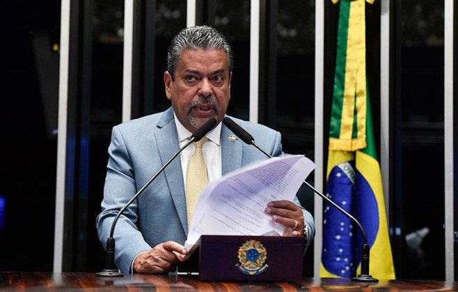 Risco de ação militar dos EUA em território brasileiro é alertado