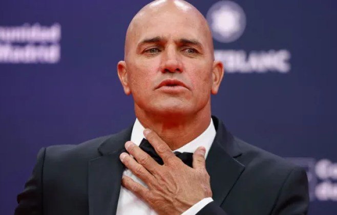 Kelly Slater é convidado para etapa da WSL no Taiti Kelly Slater é convidado para etapa da WSL no Taiti