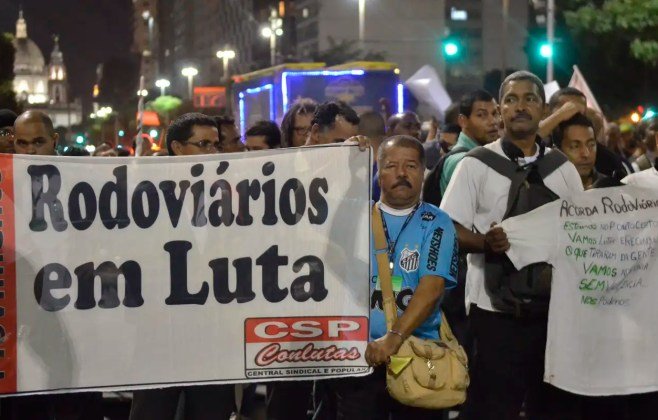 Rodoviários do Rio mantêm estado de greve até novas negociações