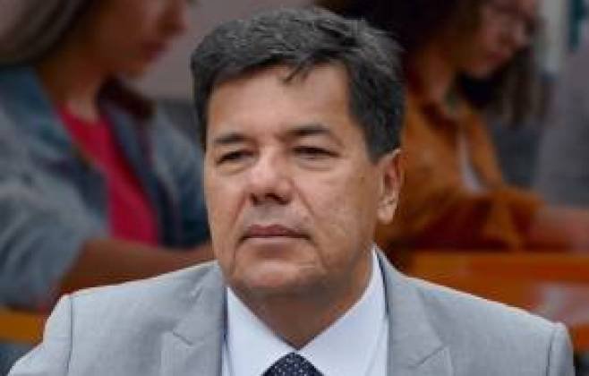 Hugo Motta indica Mendonça Filho para relatoria sobre maioridade penal