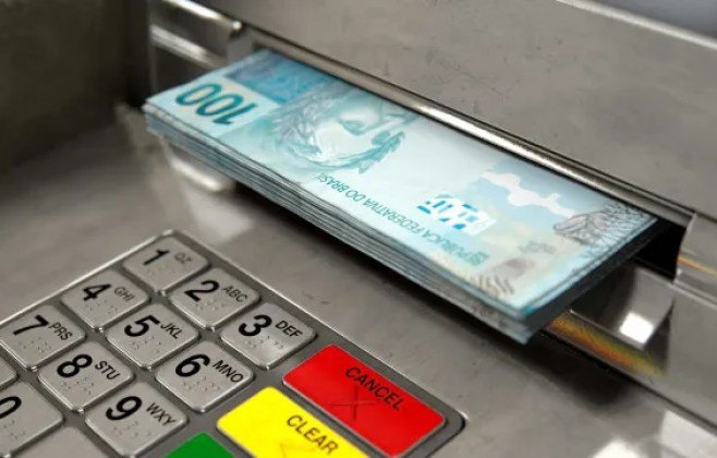 INSS libera 13º salário para novos aposentados em novembro