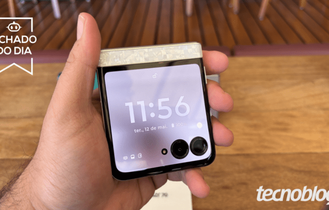 Desconto de R$ 1.200 no Motorola Razr 70 no Mercado Livre