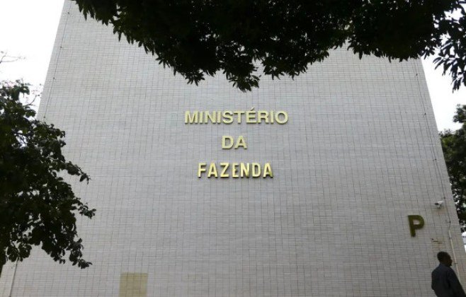 Governo federal deve recorrer ao STF sobre PEC de saúde