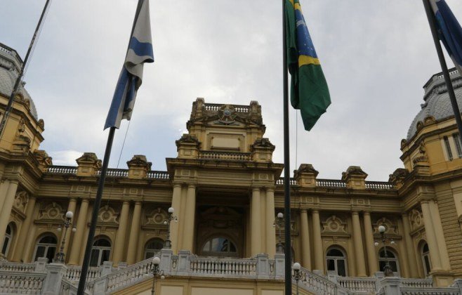 Rio de Janeiro une secretarias de Agricultura e Pesca para economia