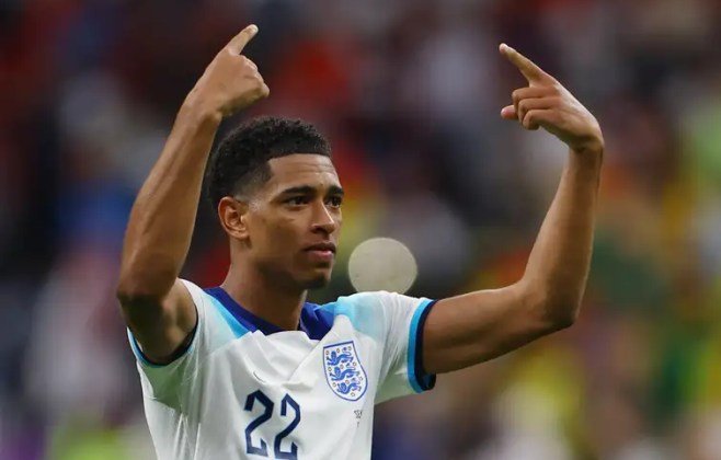 Inglaterra e Argentina: jogo reflete luta contra o racismo