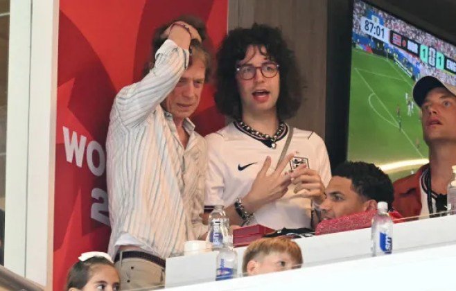 Mick Jagger lembra piada após derrota da Inglaterra na Copa