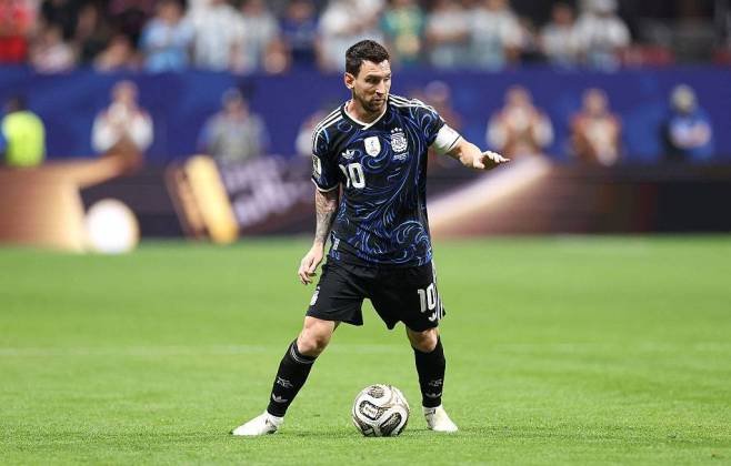 Messi lidera artilharia da Copa do Mundo com assistências