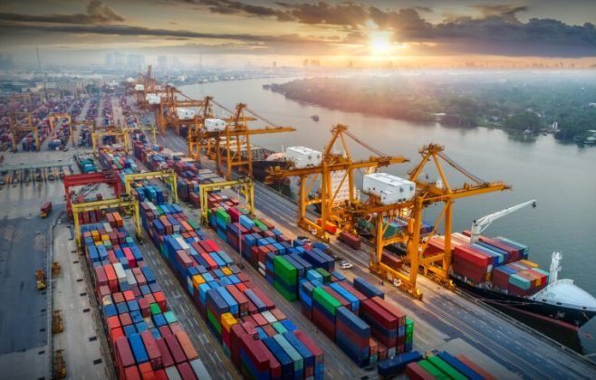 Tarifas dos EUA Ameaçam Setores Cruciais da Economia Alagoana