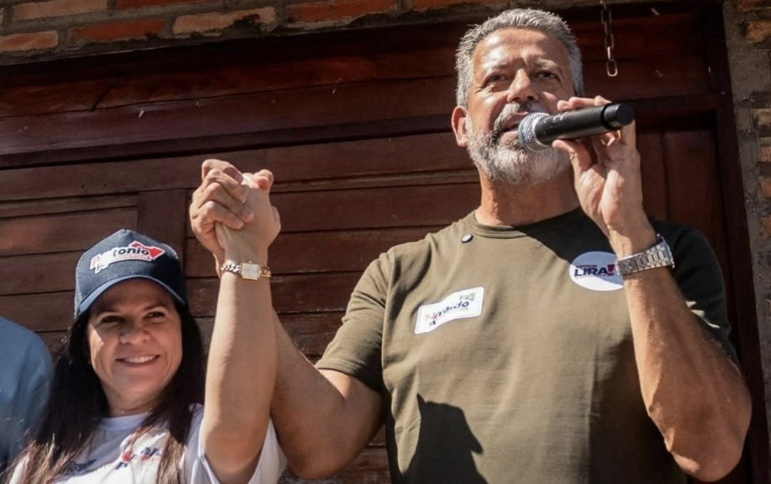 PACTO MUNICIPALISTA – Arthur Lira recebe apoio da prefeita Lívia Carla e consolida força política no litoral Norte alagoano