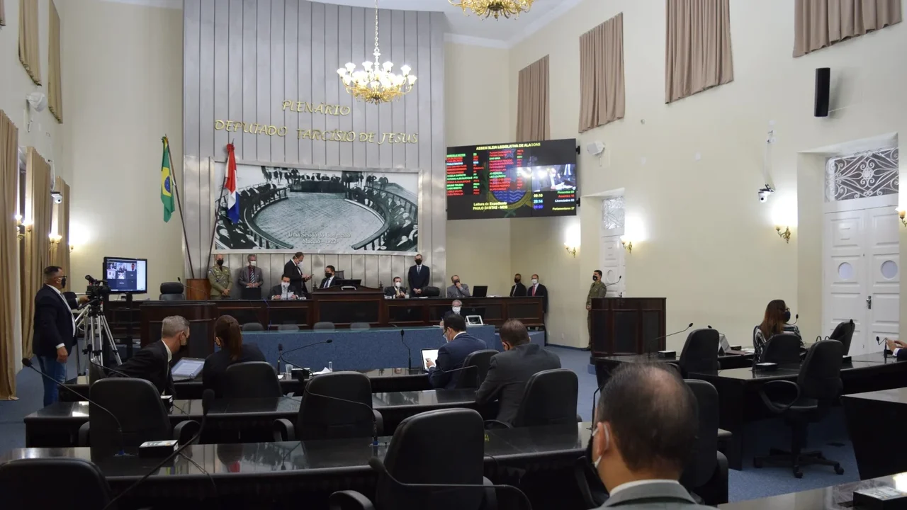 Cerco fechado em Alagoas: CPI para investigar rombo milionário no Iprev ganha força na Assembleia