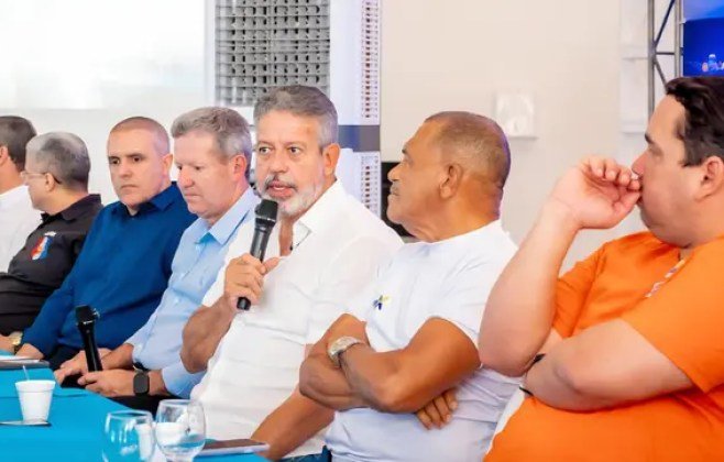Arthur Lira aborda valorização da segurança em Alagoas