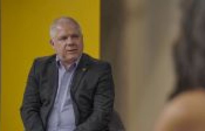 Ex-presidente do INSS é indiciado em novo esquema de fraudes