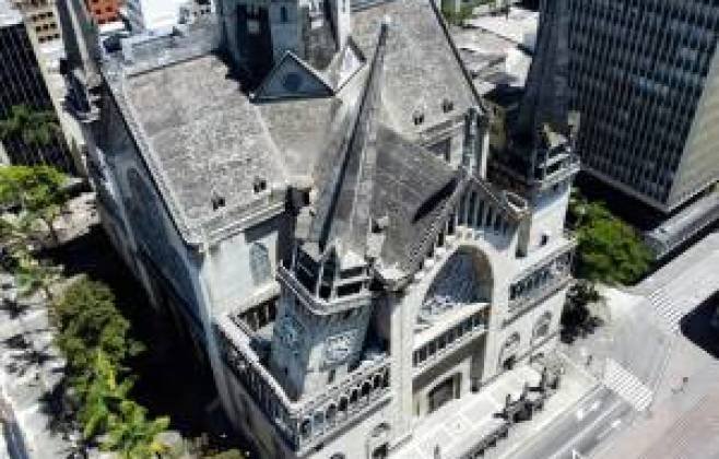 Terremoto na Colômbia causa desabamento histórico em Manizales