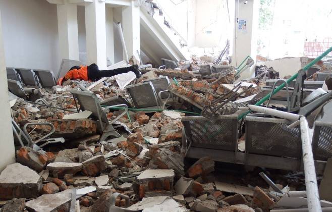 Terremoto na Indonésia deixa 47 mortos e causa destruição