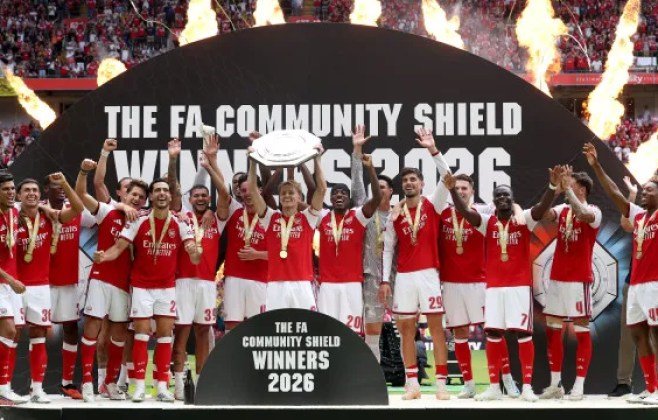 Arsenal vence Manchester City e leva Supercopa da Inglaterra