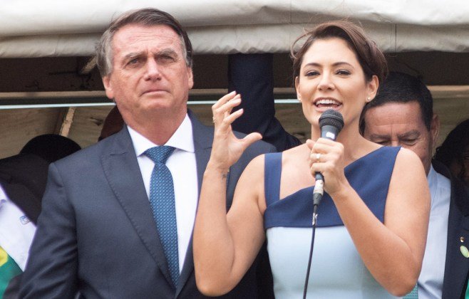 Michelle Bolsonaro afirma que candidatura é missão de Jair