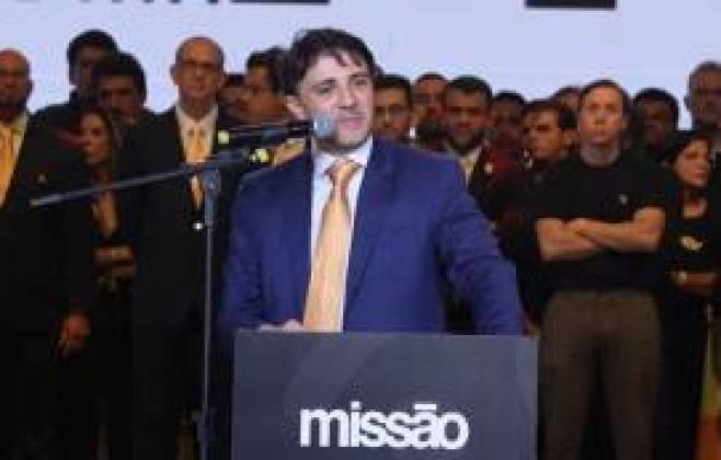 Renan Santos comenta morte da direita populista no Brasil