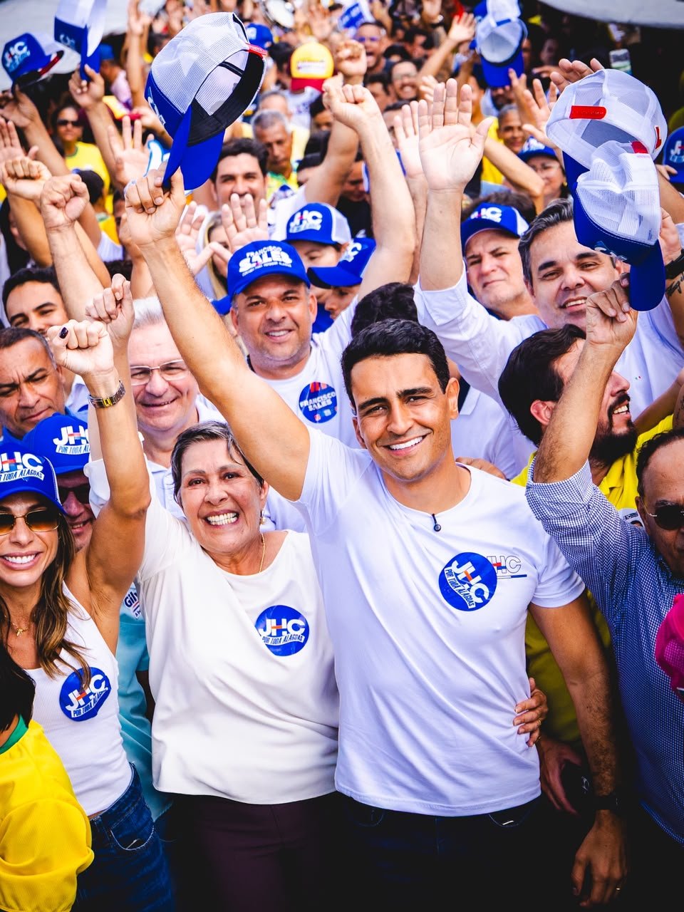 ELEIÇÕES 2026 – JHC é oficializado candidato ao Governo de Alagoas com Célia Rocha na vice ELEIÇÕES 2026 – JHC é oficializado candidato ao Governo de Alagoas com Célia Rocha na vice