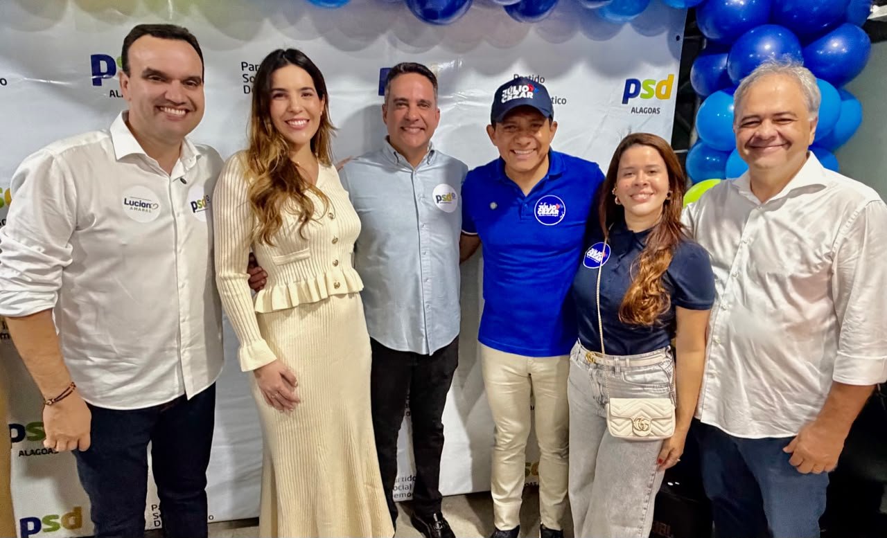 CHAPA HOMOLOGADA – PSD oficializa candidatura de Júlio Cezar à Câmara Federal em convenção lotada CHAPA HOMOLOGADA – PSD oficializa candidatura de Júlio Cezar à Câmara Federal em convenção lotada