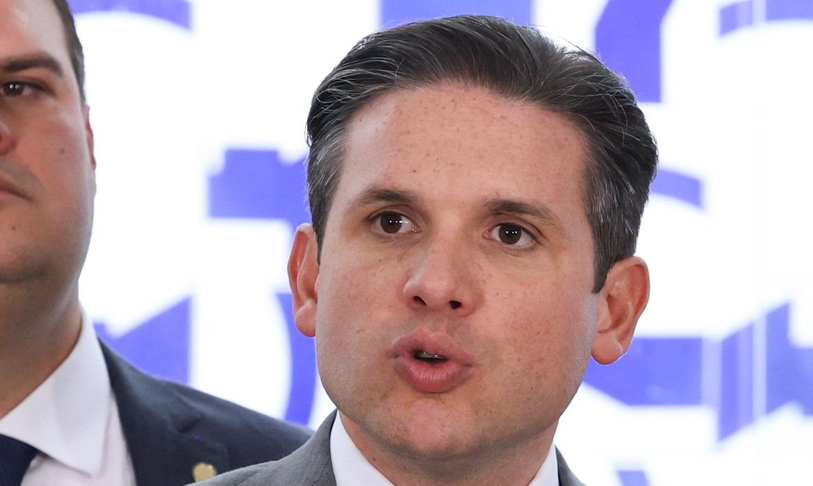 Criação de comissão para análise da PEC da jornada de trabalho