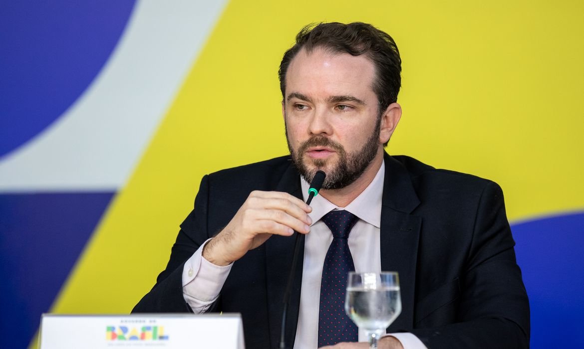 Governo proíbe 27 plataformas de mercado preditivo no Brasil