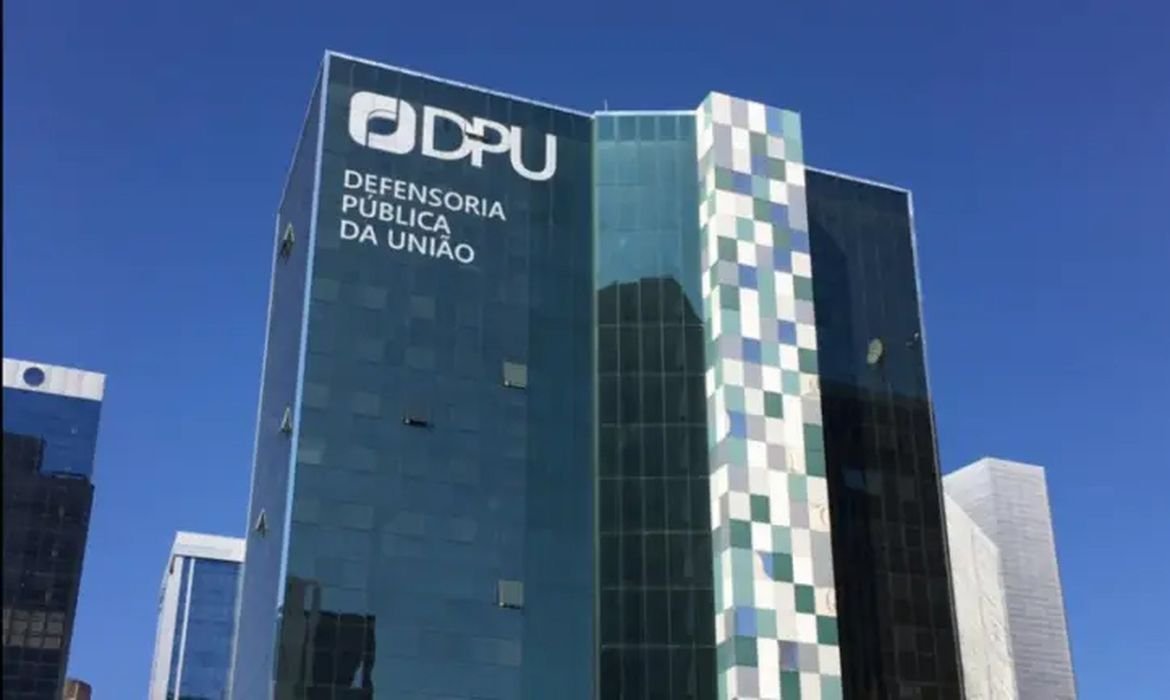 Governo alerta sobre golpes de falsos defensores públicos