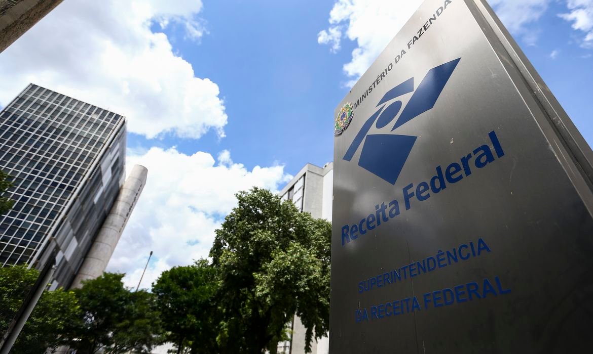 Arrecadação federal alcança recorde de R$ 229,2 bilhões em março