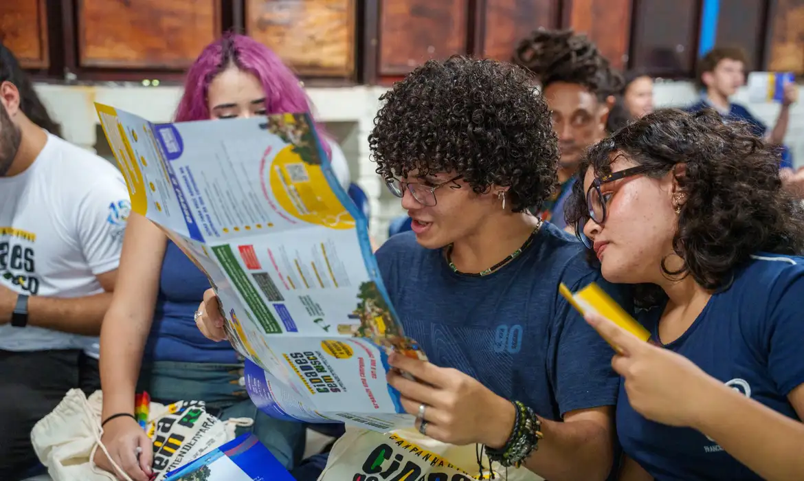 Campanha no DF promove educação para prevenção de desastres Campanha no DF promove educação para prevenção de desastres