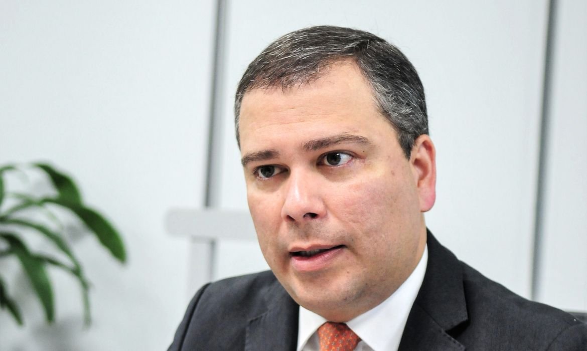 STF confirma prisão de ex-presidente do Banco de Brasília