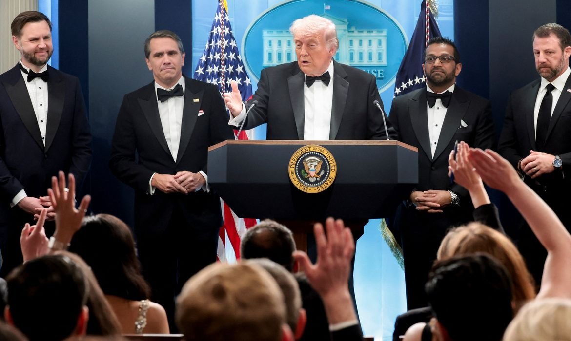 Disparos em jantar de correspondentes com Trump em Washington