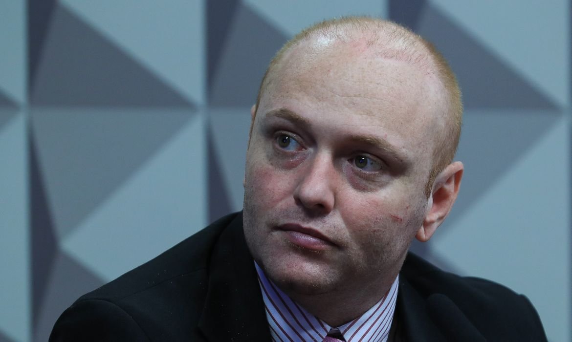 Hacker Walter Delgatti avança para regime aberto de prisão