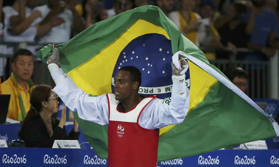 Maicon Andrade suspenso por violação de regras antidoping