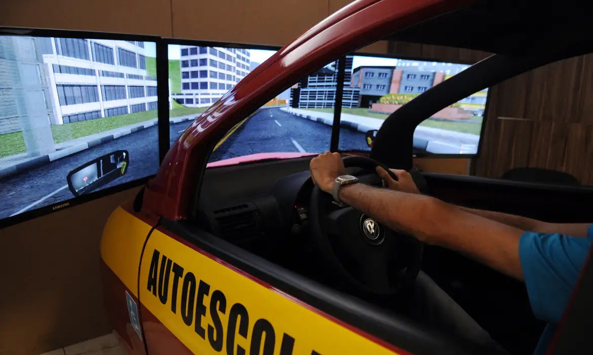 Governo apresenta nova plataforma para habilitação de condutores
