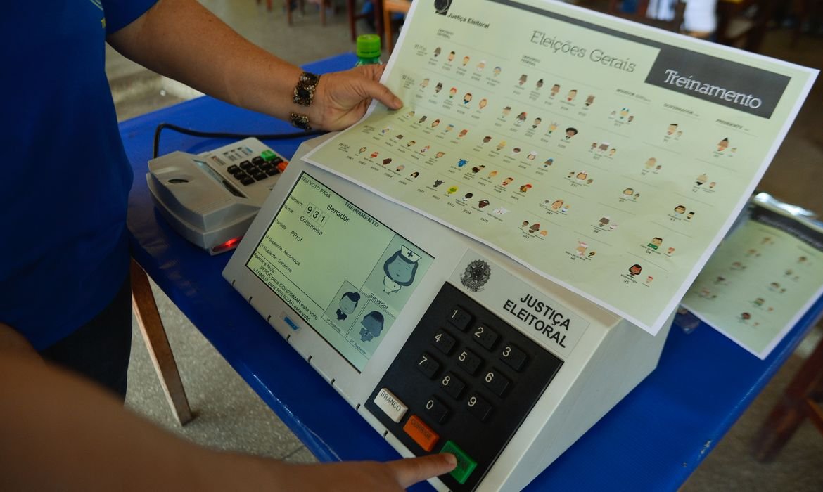 Prazo para regularização do título de eleitor se encerra hoje