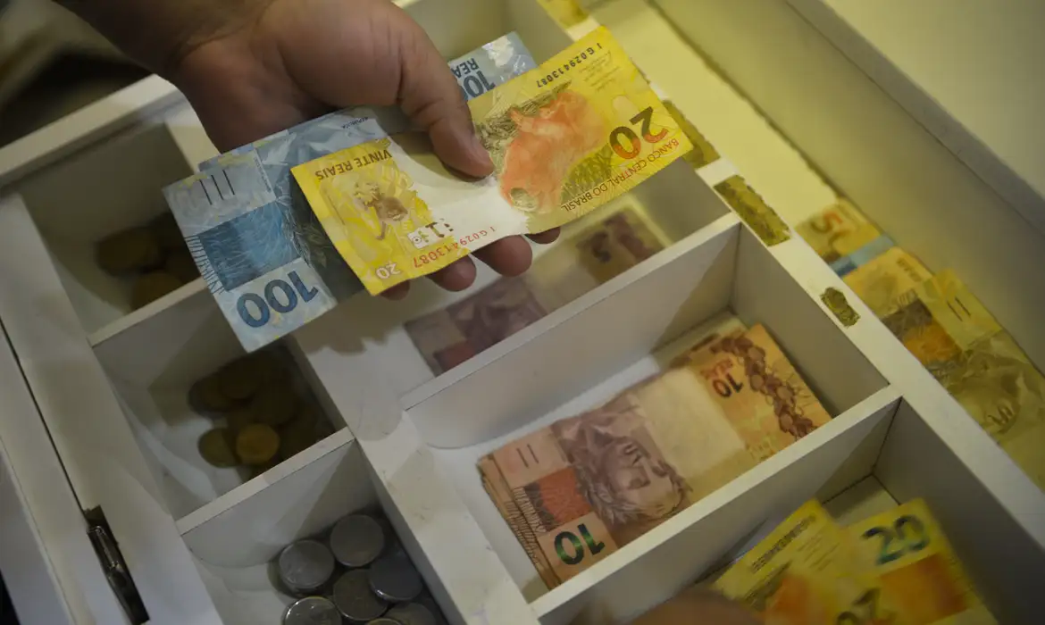 Bancos devem enviar valores esquecidos ao fundo público
