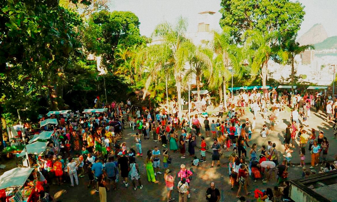 Festa Literária de Santa Teresa celebra cultura e inclusão