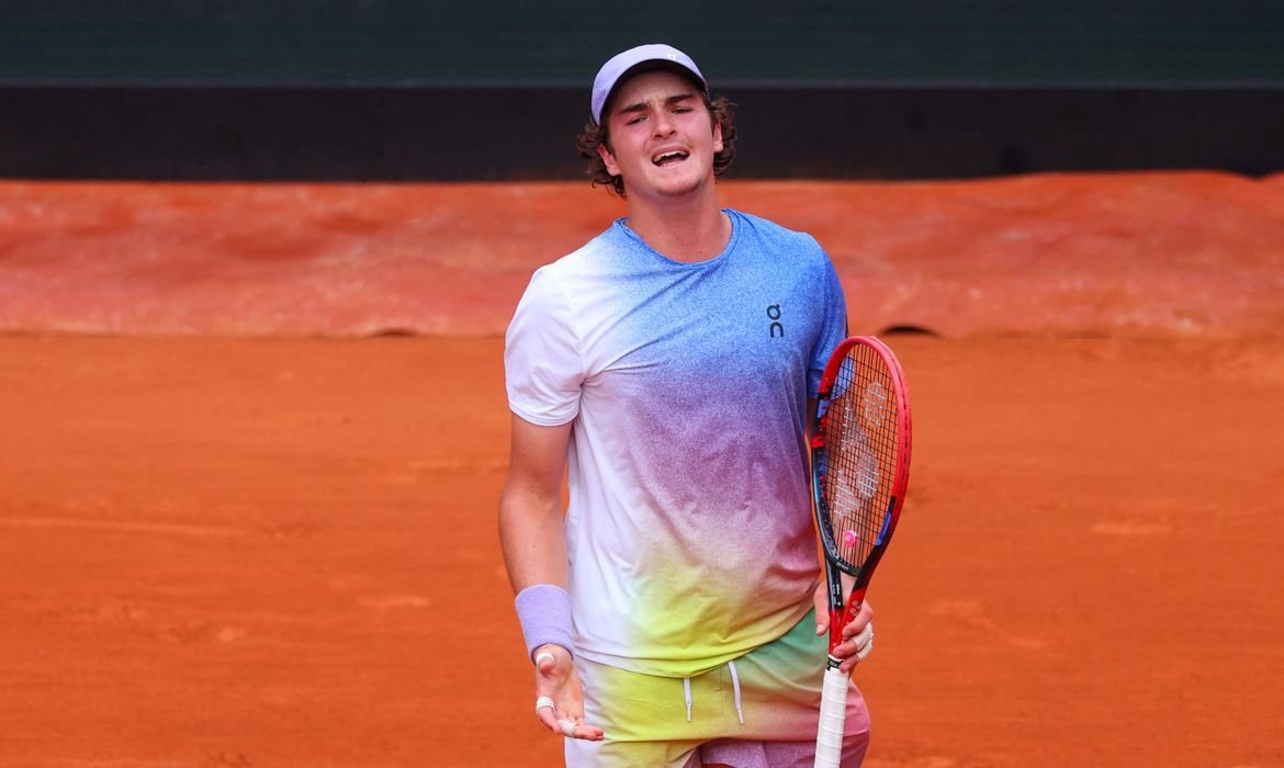 João Fonseca é eliminado na estreia do Masters 1000 de Roma